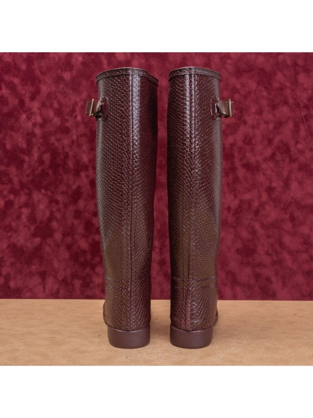 Hunter Women Scale Texture Farm Barn Maroon Wellies Rain Rubber Boots 9US EUR40 - Picture 4 of 9